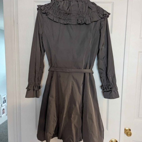 Linea Domani Stylish Trench Coat - Picture 6 of 10